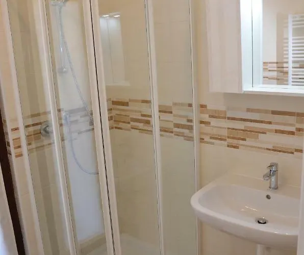 Trilocale Palazzo 公寓 *